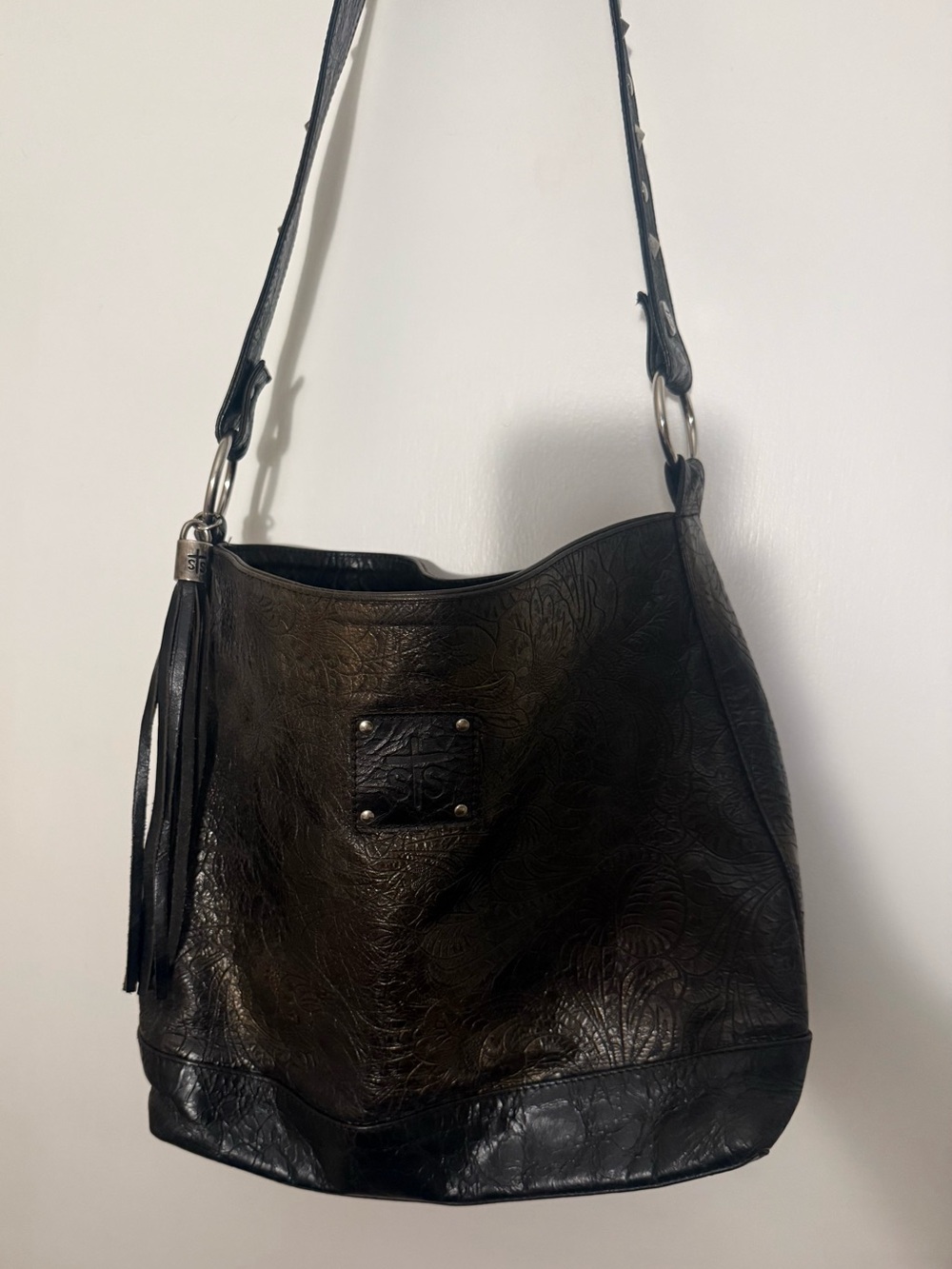 Black Embossed Leather Shoulder Bag -STS